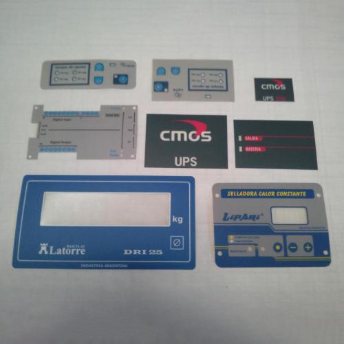 Frente-de-policarbonato-para-tableros-de-comando-04